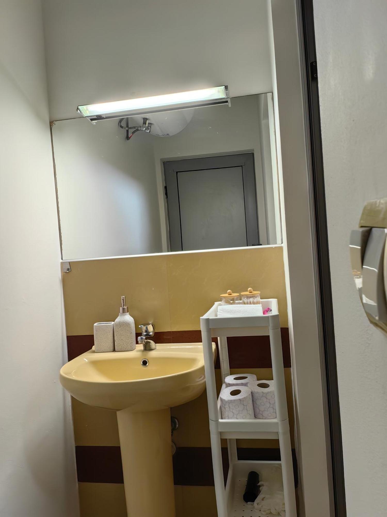 2 Bedrooms Apartment. プロヴディフ エクステリア 写真