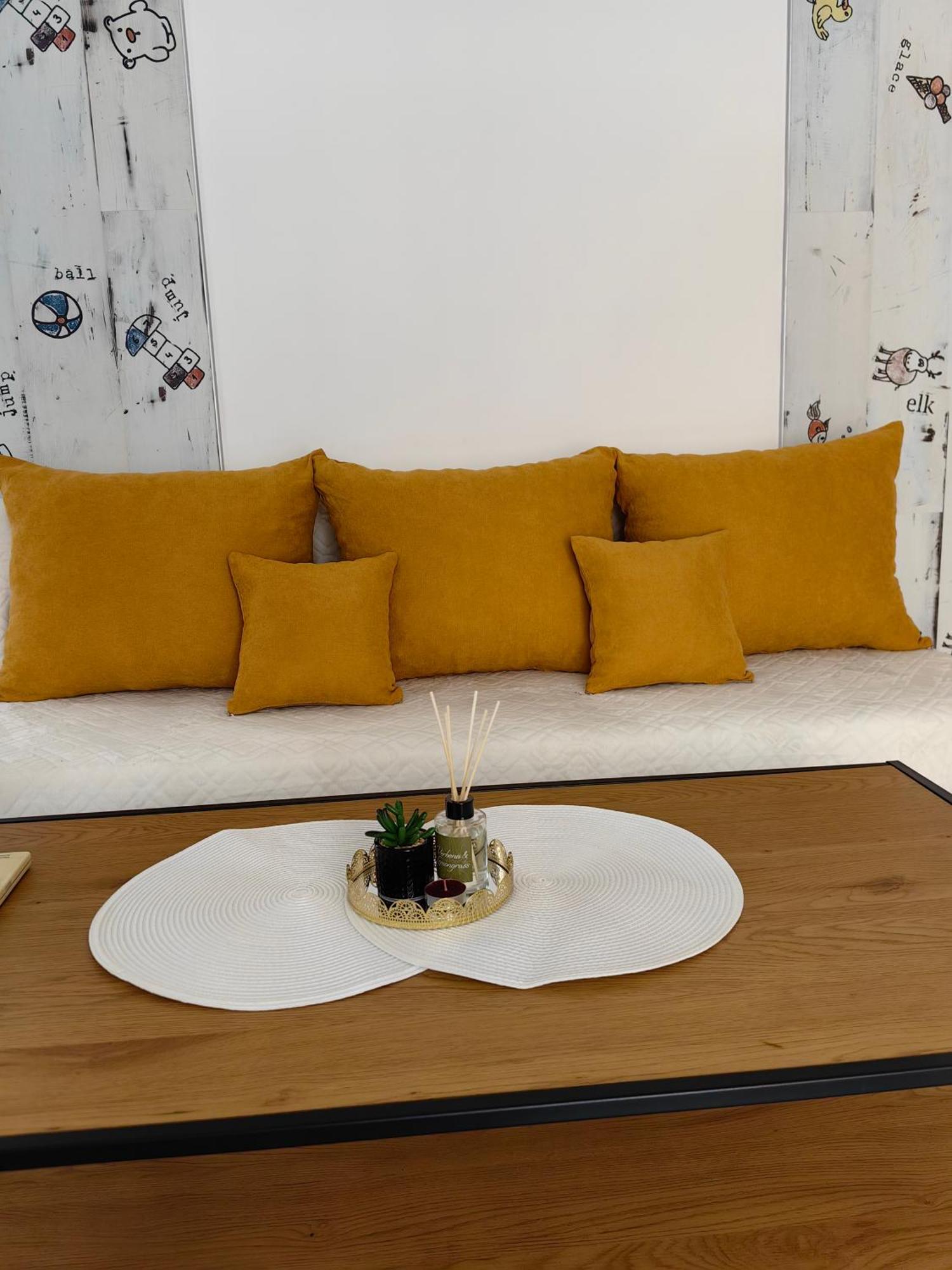 2 Bedrooms Apartment. プロヴディフ エクステリア 写真